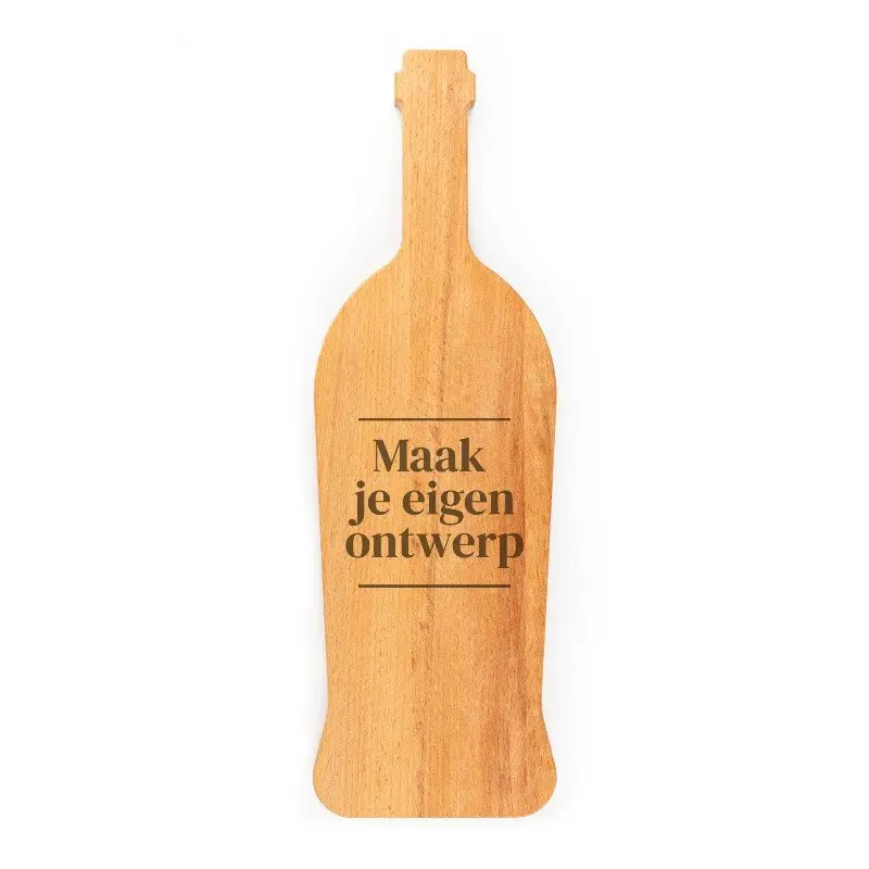 Houten borrelplank wijnfles graveren met eigen ontwerp