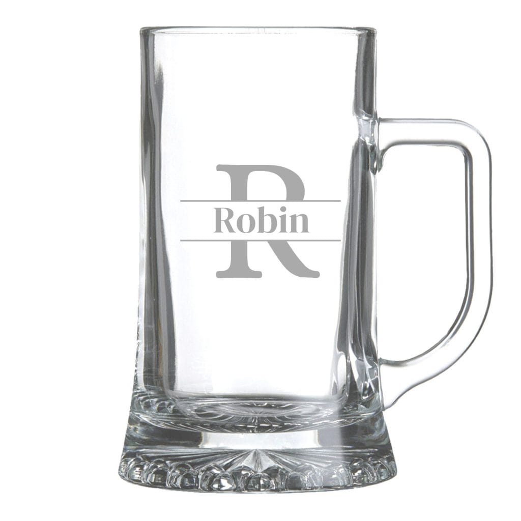 Bierpul gegraveerd met de naam Robin en een grote letter R