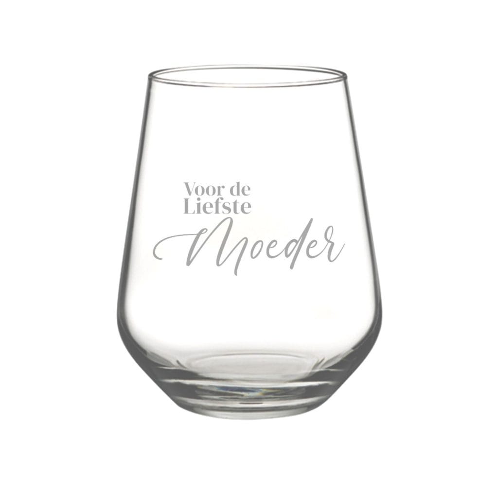Gegraveerd waterglas met de tekst Voor de liefste moeder